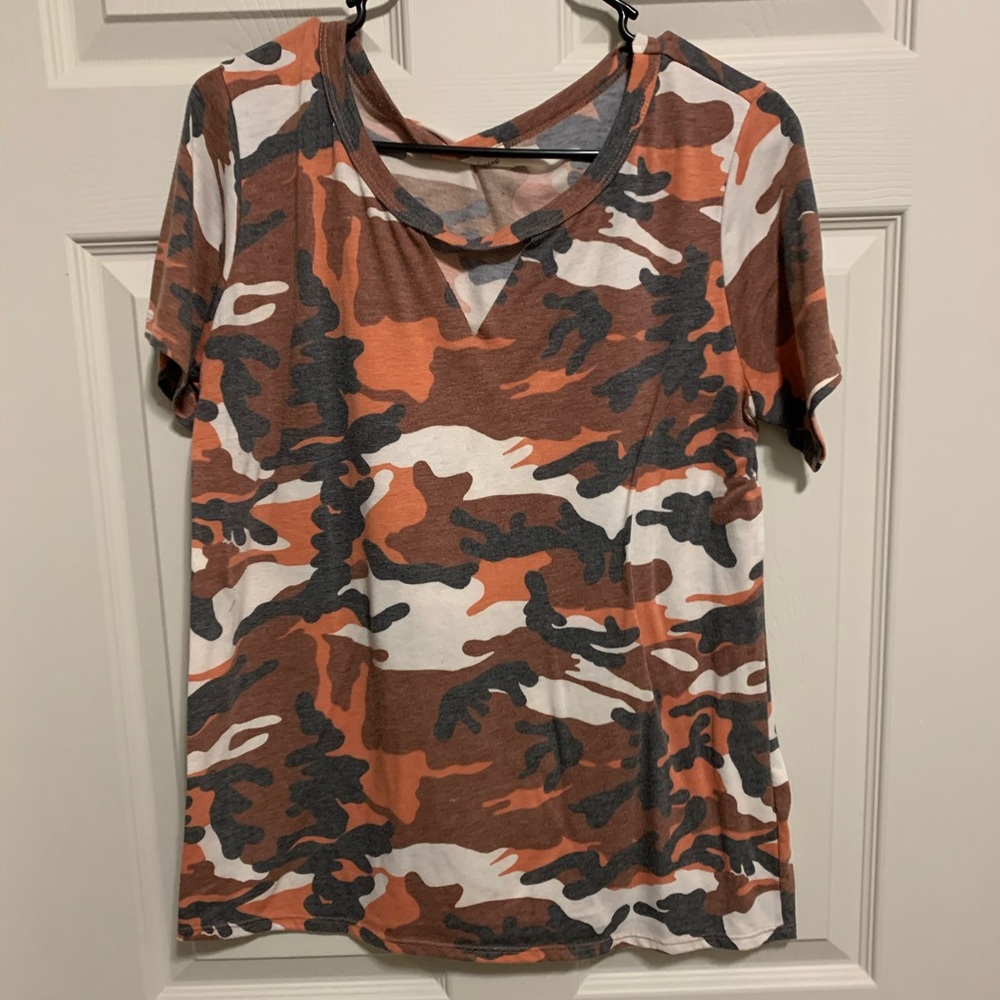 Camo t-shirt
